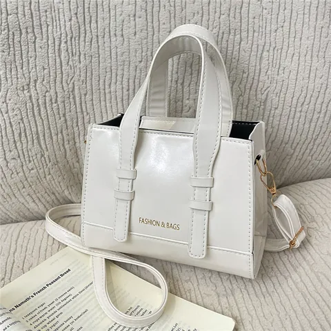 Borsa Piccola Quadrata da Donna in Pelle PU Lucida Elegante Borsa a Mano Tracolla Regolabile Rimovibile Borsa a Tracolla