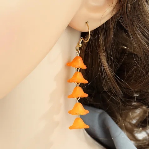Fresh Resin Lily Of The Valley Flower Drop Earrings Multi Layer Petal Beaded Long Dangle Earrings For Women Vacation Jewelry