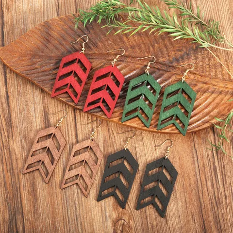 Vintage Hollow Out Wood Drop Earrings Geometric Chevron V-Shape Layered Wooden Dangle Earrings For Women Bohemian Jewelry Gift