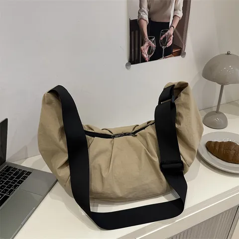 Bolso Bandolera de Nailon Fruncido de Gran Capacidad para Mujer Bolso de Hombro Hobo Plisado Ligero Bolso Dumpling Informal
