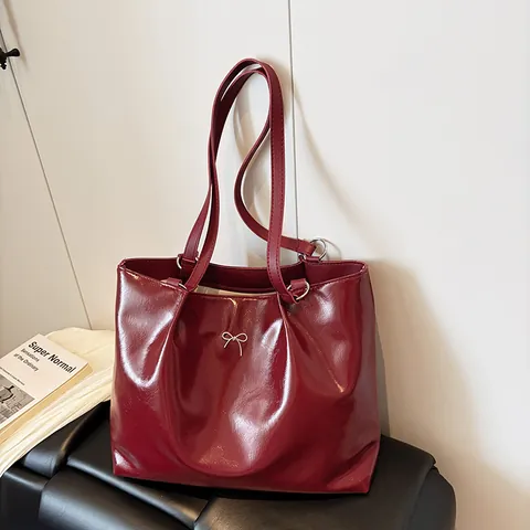 Women's Fashion PU Leather Tote Bag Large Capacity Commuting Shoulder Bag With Bow Decoration Solid Color Modern Handbag