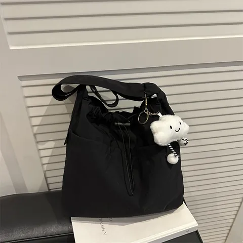 Women Large Capacity Nylon Tote Bag Urban Casual Shoulder Bag With Cloud Plush Pendant Drawstring Crossbody Bag For School Commute