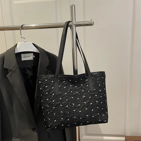 Women Large Capacity Tote Bag Sweet Bow Print Bubble Crinkle Fabric Shoulder Bag For Daily Commuting Office Shopping