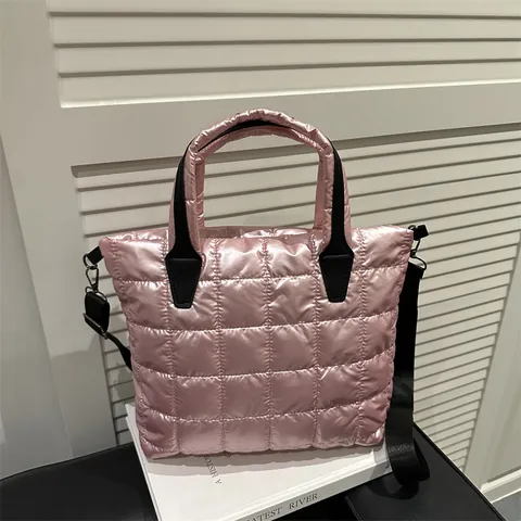 Bolso de Mano Acolchado Metálico para Mujer Bolso de Hombro Puffer de Gran Capacidad Textura Metálica Moda Minimalista para Viaje