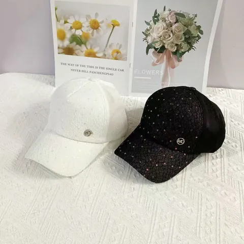Women Fashion Lace Sequin Baseball Cap Breathable Mesh Trucker Hat With Metal Logo Sun Protection Casual Adjustable Outdoor Hat