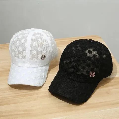 Women Floral Lace Baseball Cap With Rhinestone Letter Metal Logo Elegant Breathable Sun Hat For Travel Daily Casual Wear