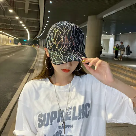 Fashion Women Sequined Mesh Baseball Cap Breathable Hollow Out Shiny Colorful Sequins Summer Sun Protection Streetwear Trucker Hat