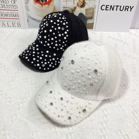 Berretto da Baseball Invernale Caldo da Donna in Peluche con Künstliche Perle e Strass Elegante alla Moda Regolabile all'Aperto