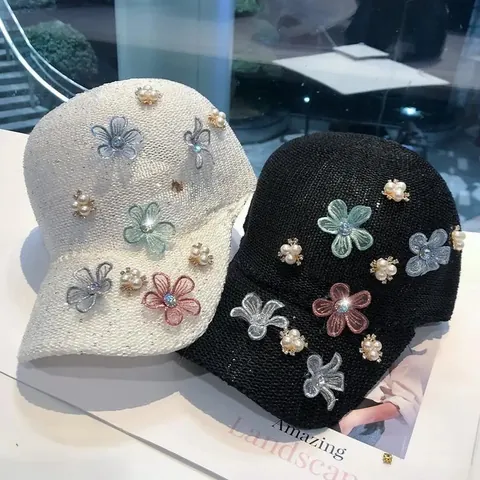 Gorra de Béisbol de Punto para Mujer con Flores y Perlas Artificiales Sombrero de Sol de Malla Elegante Dulce Decorativo Ajustable