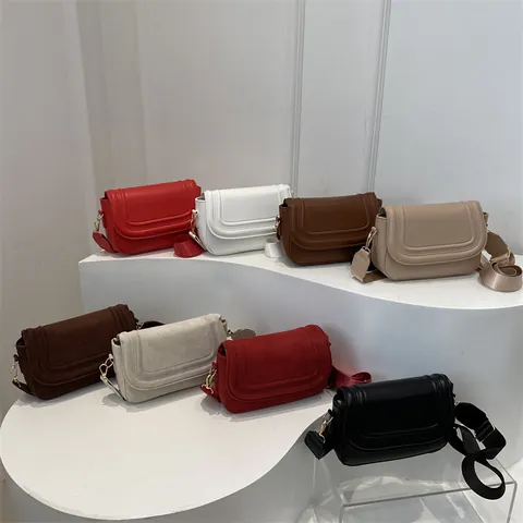Fashion Saddle Crossbody Bag For Women Wide Strap Solid Color PU Leather Small Square Shoulder Bag Vintage Magnetic Snap Bag