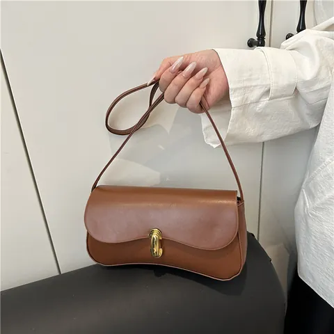 Bolso de Hombro Retro Minimalista de Cuero PU para Mujer Hebilla de Metal Dorada Bolso Baguette Diario Oficina Color Sólido