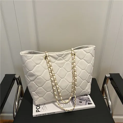Bolso Tote Acolchado para Mujer Gran Capacidad de Cuero PU con Cadena Dorada Elegante Bolso de Hombro para Diario