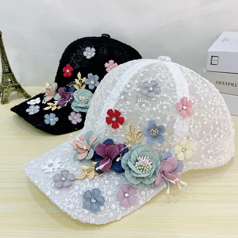Casquette de Baseball en Dentelle pour Femme Décoration Florale 3D Protection Solaire Respirant Chapeau Élégant Style Pastoral