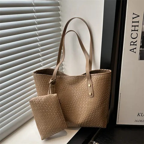 Borsa Tote in Pelle PU Intrecciata a Grande Capacità E Custodia Interna Da Donna Borsa a Tracolla Casual Retrò Con Decorazione Borchie Borsa Da Ufficio