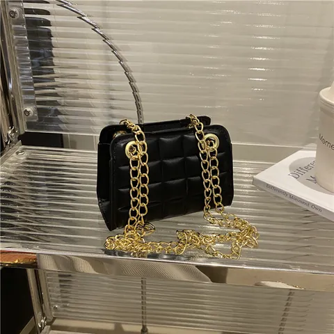 Women Quilted Chain Shoulder Bag Mini Crossbody Bag Faux Leather Checkered Pattern Fashion Square Daily Messenger Bag