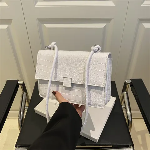 Minimalistische Kleine Quadratische Tasche Mit Krokoprägung Für Damen Mode Umhängetasche Aus Kunstleder Mit Knotengurt