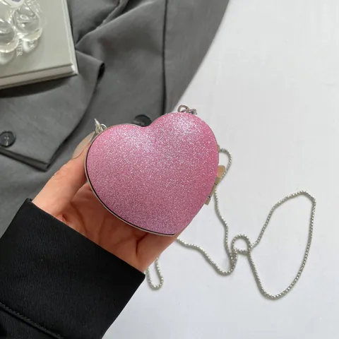 Women Heart Shaped Mini Crossbody Bag Glitter Sequin Evening Clutch Bag With Chain Strap Fashion Small Party Purse