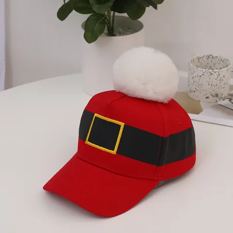 Berretto da Baseball Rosso di Natale Con Grande Pompon Bianco Ricamo Cintura di Babbo Natale Invernale Caldo Regolabile in Cotone Donna
