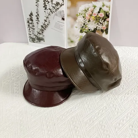 Vintage PU Leather Newsboy Cap For Women British Style Beret Hat Solid Color Flat Top Painter Hat For Autumn Winter