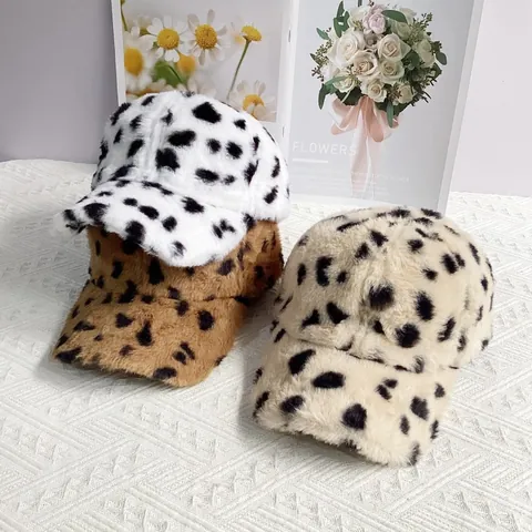 Berretto da Baseball in Finta Pelliccia di Coniglio da Donna Cappello Invernale Caldo in Peluche Con Stampa Animalier Leopardata Regolabile