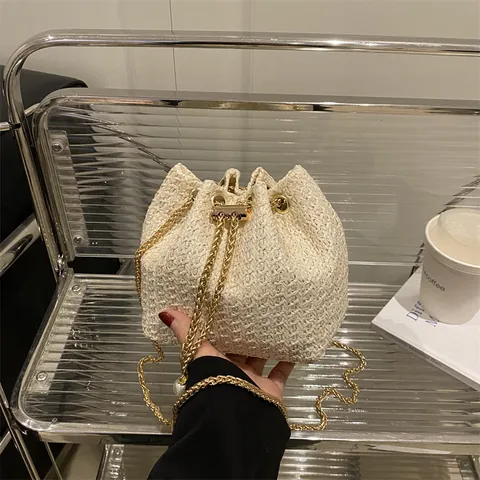 Damen Mode Stroh Gewebte Eimertasche Mit Künstliche Perlen Kordelzug Goldene Kette Gurt Lässig Urlaub Kleine Schulter Umhängetasche