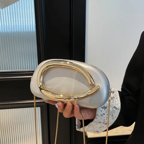 Elegant Women Mini Evening Bag PU Leather Shell Shape Shoulder Crossbody Bag With Metal Handle Chain Strap Party Wedding
