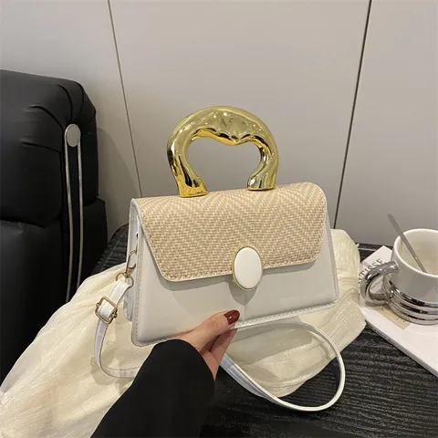 Damen Minimalistische Spleiß-Handtasche PU-Leder Strohgewebe Goldener Metallgriff Kleine Quadratische Umhängetasche Für Alltag Party