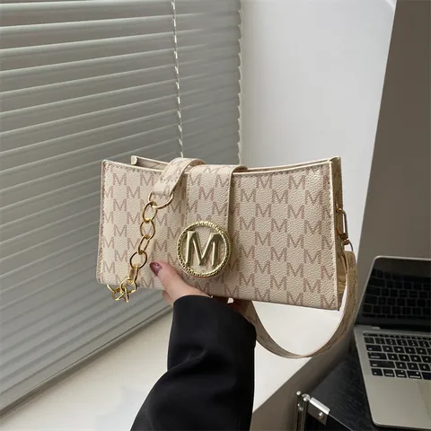 Borsetta Quadrata Donna in Pelle PU con Stampa Monogramma M Fibbia in Metallo Dorato Tracolla a Catena Borsa a Spalla