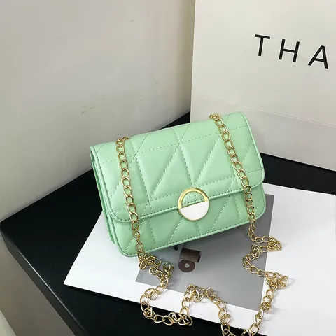 Women Quilted Crossbody Bag Fashion PU Leather Small Square Bag With Metal Chain Strap And Circular Lock Elegant Shoulder Bag