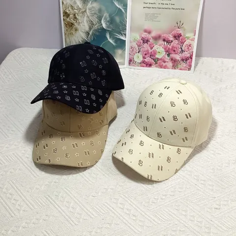Berretto da Baseball in Cotone Con Motivo a Stella in Strass per Uomo Donna Traspirante Protezione Solare Casual Regolabile