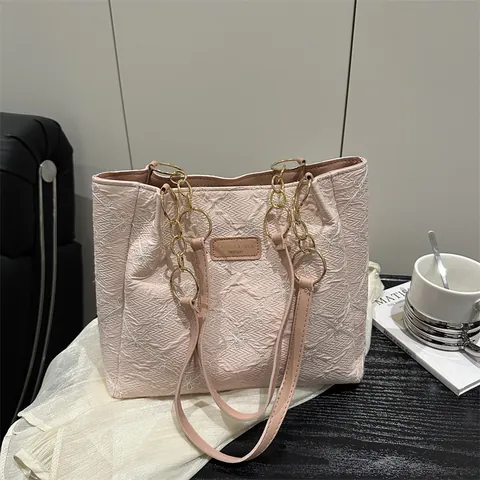 Fashion Canvas Tote Bag For Women Large Capacity Embroidered Floral Shoulder Bag With Metal Chain Strap For Daily Commute School