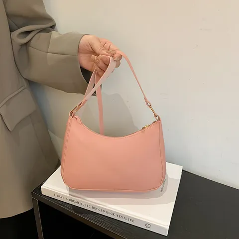 Damen Vintage PU Leder Achseltasche Minimalistische Halbmond Schultertasche Für Den Täglichen Arbeitsweg High End Western Style Kleine Handtasche