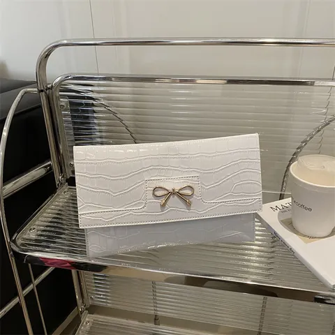 Women Fashion Crocodile Embossed Envelope Clutch Bag With Gold Bow Decoration Urban Simple PU Leather Evening Handbag