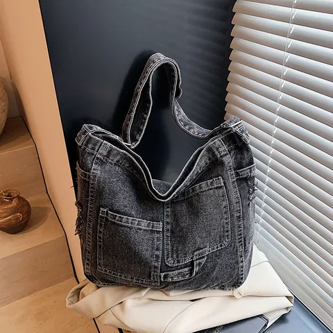 Women Large Capacity Denim Crossbody Bag Multi Pockets Distressed Frayed Edge Hobo Shoulder Bag Vintage Casual Tote