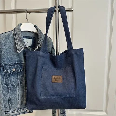 Borsa Tote in Denim da Donna Grande Capacità Casual Moda Tracolla Con Tasca Frontale Toppa in Pelle Chiusura Magnetica Per Uso Quotidiano