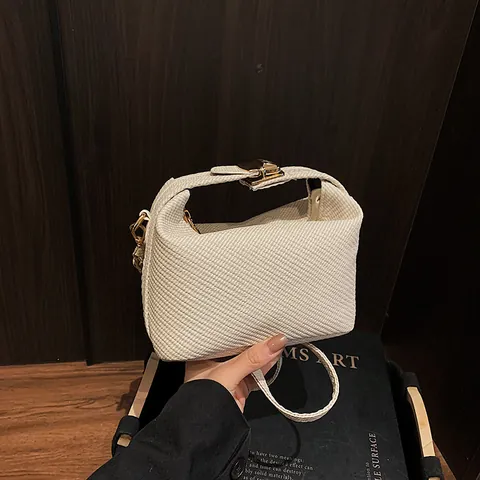 Bolso de Hombro para Mujer de Cuero PU con Textura Tejida Bolso Bandolera Pequeño Informal Diseño de Nicho Bolso de Mano con Hebilla