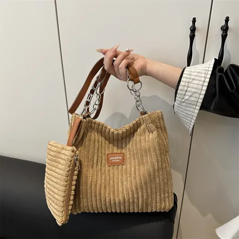 Sac Fourre-tout en Velours Côtelé Grande Capacité Rayures Sac à Épaule Chaîne Cuir Sac Sous-Mère Sac à Main Décontracté Femme