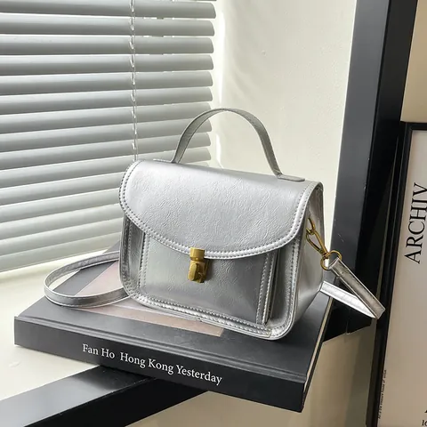 Vintage PU Leather Small Square Crossbody Bag For Women Metal Lock Buckle Adjustable Shoulder Strap Solid Daily Handbag