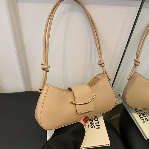 Borsa Sottospalla Trendy in Pelle PU Fibbia in Metallo a Luna Nodo Tracolla Donna Borsa a Spalla Versatile Quotidiana