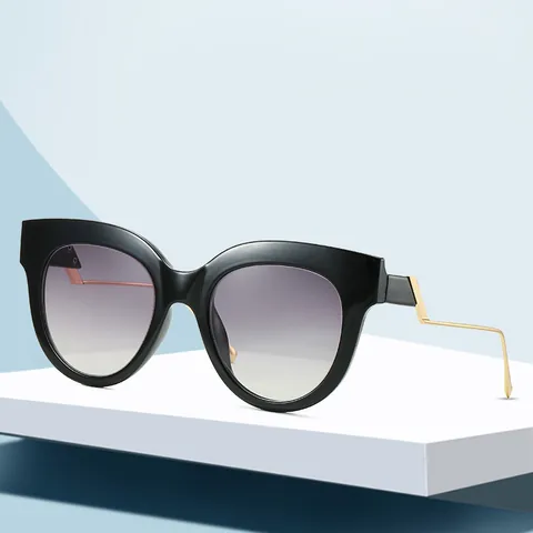 Damen Mode Übergroße Katzenaugen Sonnenbrille Verlauf AC Linse Goldfarbene Z-förmige Metallbügel UV400 Brille Für Den Alltag