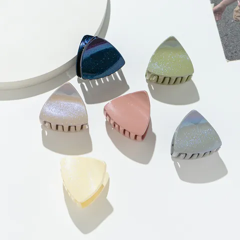 Linda Pinza de Pelo de Triángulo con Orejas de Gato Nacarado Brillante Shark Clip Pequeña Horquilla para Niñas Mujer Accesorios de Peinado
