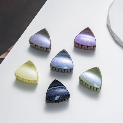 Mini Triangle Hair Claw Clip Glitter Geometric Plastic Hair Clamp Cute Small Hairpins Hair Accessories For Women Girls
