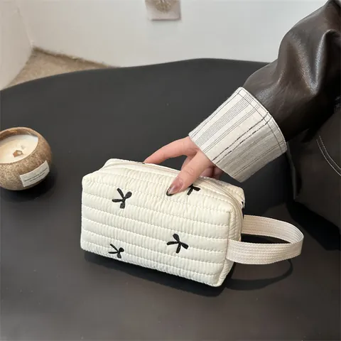 Women Quilted Makeup Bag Embroidered Bow Cosmetic Organizer Small Clutch Bag With Handle For Travel Daily Use Handbag
