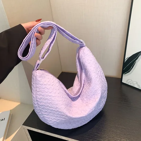 Women's Casual Bubble Texture Crescent Bag Large Capacity Textured Canvas Shoulder Crossbody Bag Trendy Solid Color Purse
