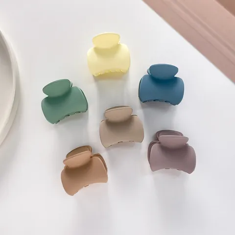 Matte Small Hair Claw Clips For Women Kids Minimalist Morandi Color Plastic Shark Clips Hair Accessories For Daily Styling