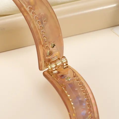 Schillernde Acryl Bananenklem Haarspange Mit Strass Blume Herz Dekor Vertikaler Pferdeschwanz Halter Damen Mode Kopfschmuck