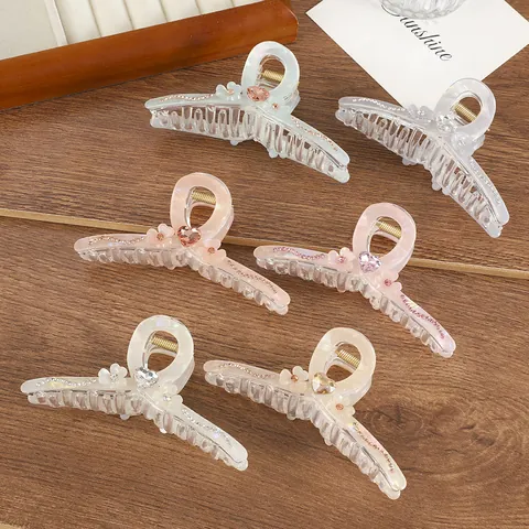 Eleganter Herz Strass Großer Haarklammer Für Damen Acryl Blume Hai Clip Süßes Haar Zubehör Für Dickes Haar
