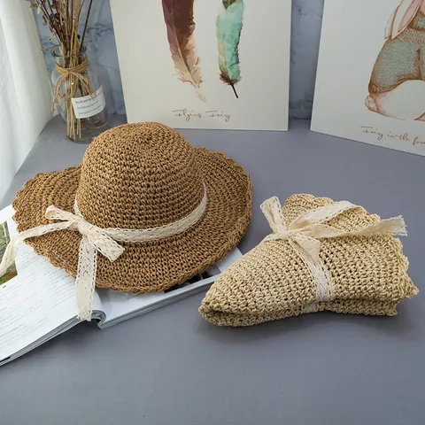 Women Handwoven Paper Straw Hat with Lace Bow Scalloped Edge Foldable Wide Brim Sun Hat for Beach Vacation Summer Travel