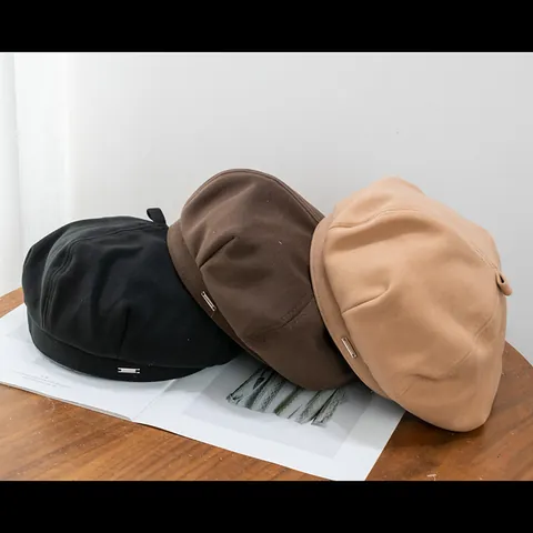 Women Autumn Winter Solid Color Woolen Beret Hat Korean Style Ins Painter Hat With Metal Plate Decoration Adjustable Warm Minimalist Fashion Accessory