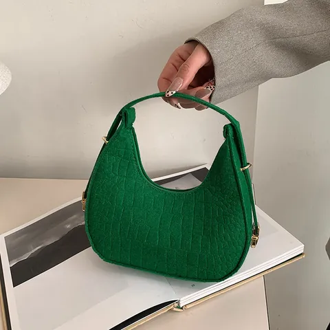 Women's Vintage Crocodile Pattern Underarm Bag Fashion Half Moon Hobo Handbag Small Simple Solid Color Shoulder Bag